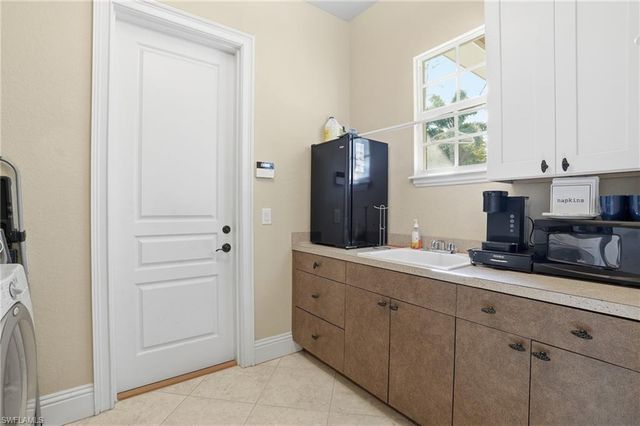 3801 River Point DR, Fort Myers, FL 33905