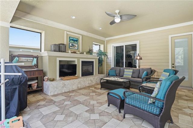 3801 River Point DR, Fort Myers, FL 33905