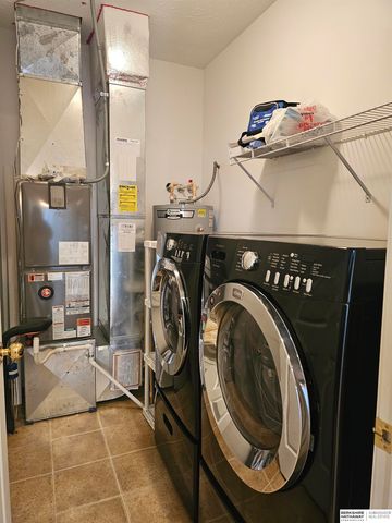 14109 Tregaron Ridge Avenue, Bellevue, NE 68123