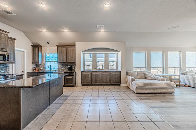 1116 Imperial Eagle Road, Alvarado, TX 76009