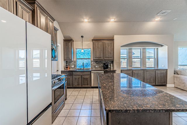 1116 Imperial Eagle Road, Alvarado, TX 76009