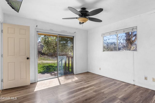 29960 Greenwater Drive, Tehachapi, CA 93561