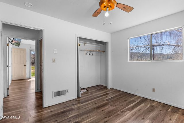 29960 Greenwater Drive, Tehachapi, CA 93561