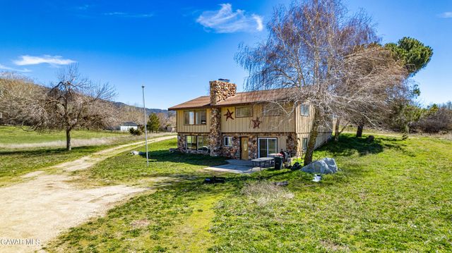 29960 Greenwater Drive, Tehachapi, CA 93561
