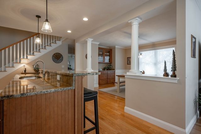 9 Pilgrim Circle, Nashua, NH 03063