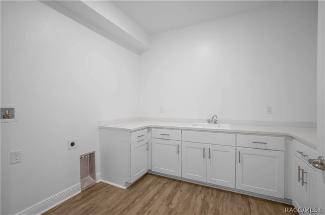 69 Grass Street, Homosassa, FL 34446