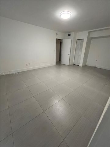 11855 NE 19th Dr 20, North Miami, FL 33181