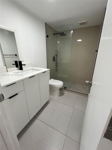 11855 NE 19th Dr 20, North Miami, FL 33181