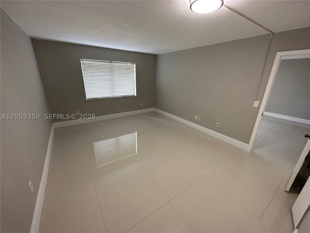 23442 Lyons Rd 404, Boca Raton, FL 33428