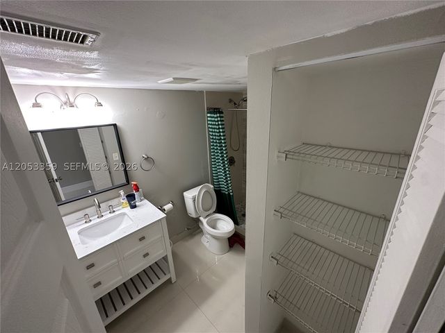 23442 Lyons Rd 404, Boca Raton, FL 33428