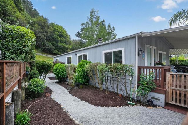 154 Hahns Road, Aptos, CA 95003