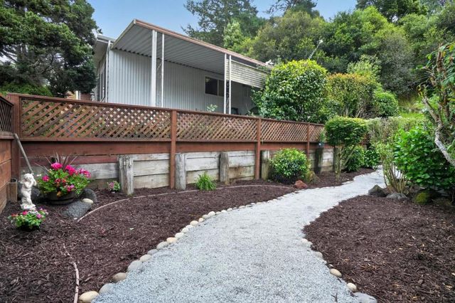 154 Hahns Road, Aptos, CA 95003