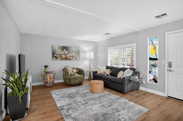 154 Hahns Road, Aptos, CA 95003