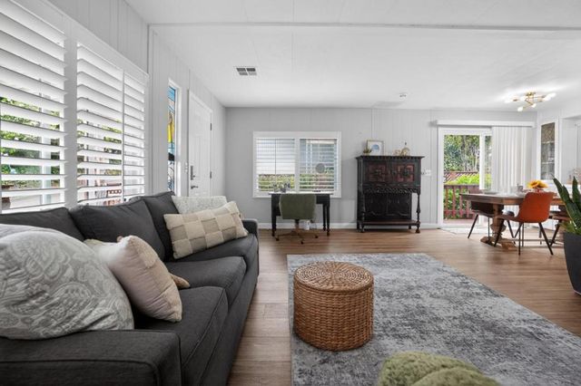 154 Hahns Road, Aptos, CA 95003