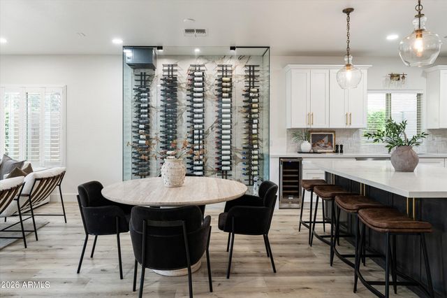 3756 E MATTHEW Drive, Phoenix, AZ 85050