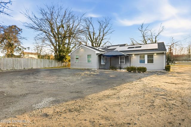 1465 Lanes Mill Road, Lakewood, NJ 08701