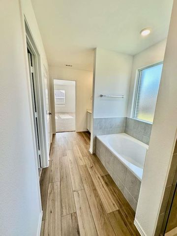 4104 Home Place RD, Georgetown, TX 78628