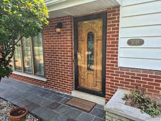 5018 Cold Springs Lane, St Louis, MO 63128