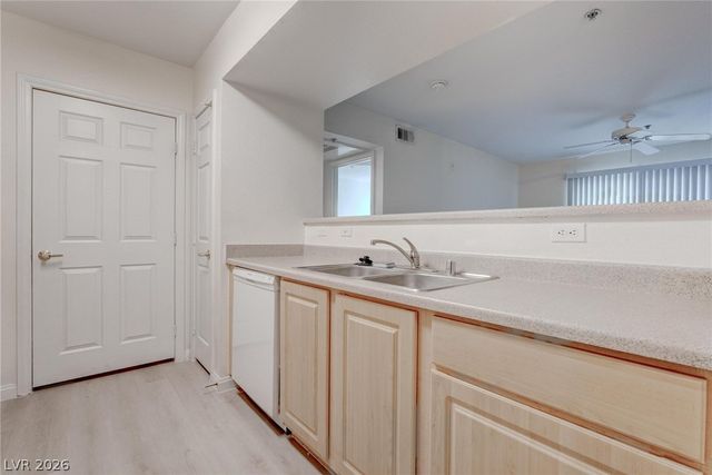 6955 North Durango Drive 3032, Las Vegas, NV 89149