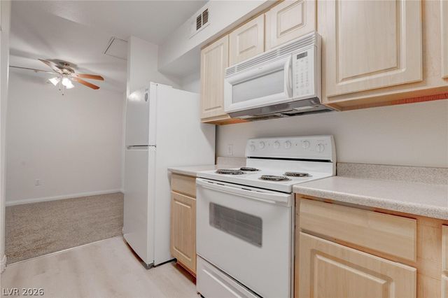 6955 North Durango Drive 3032, Las Vegas, NV 89149