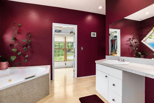 15195 Waterloo-Munith Road, Waterloo Twp, MI 49240