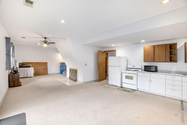 15195 Waterloo-Munith Road, Waterloo Twp, MI 49240