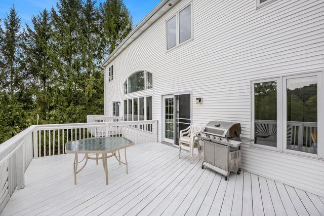 15195 Waterloo-Munith Road, Waterloo Twp, MI 49240