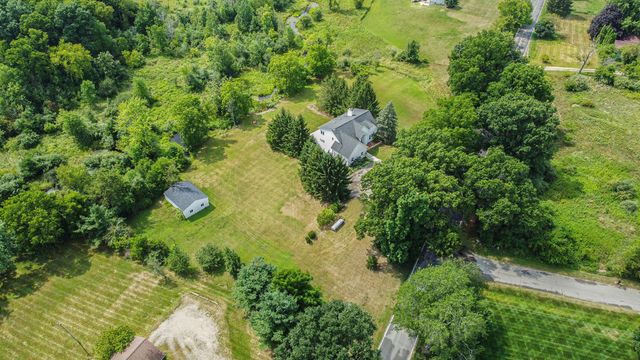 15195 Waterloo-Munith Road, Waterloo Twp, MI 49240