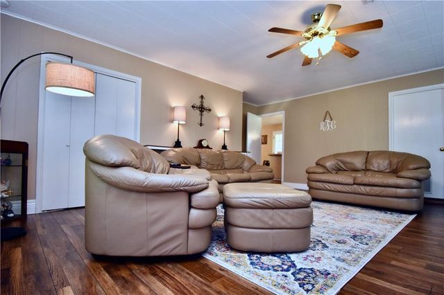 8633 RIDGEMONT Drive, Pineville, LA 71360