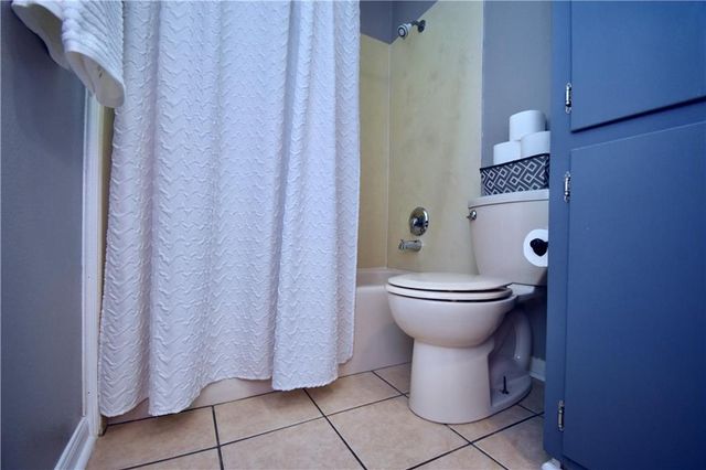 8633 RIDGEMONT Drive, Pineville, LA 71360