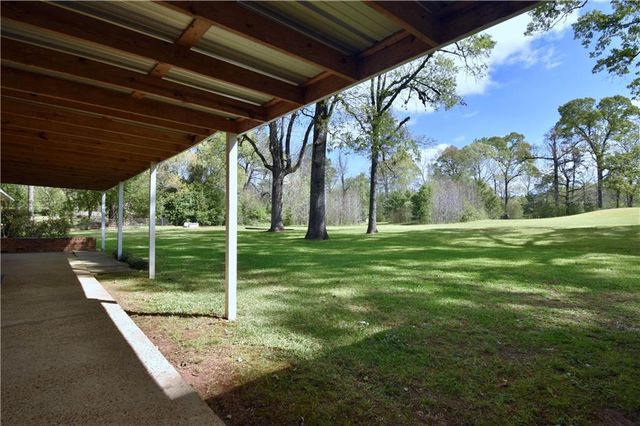 8633 RIDGEMONT Drive, Pineville, LA 71360