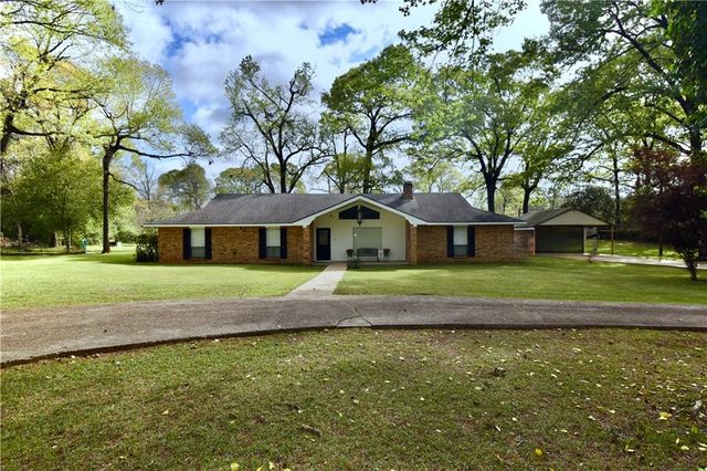 8633 RIDGEMONT Drive, Pineville, LA 71360