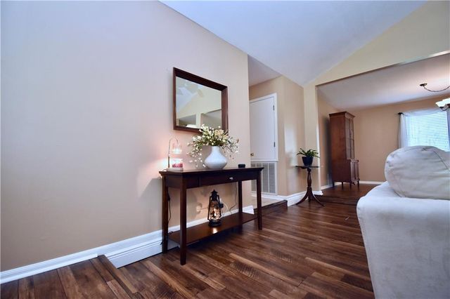 8633 RIDGEMONT Drive, Pineville, LA 71360