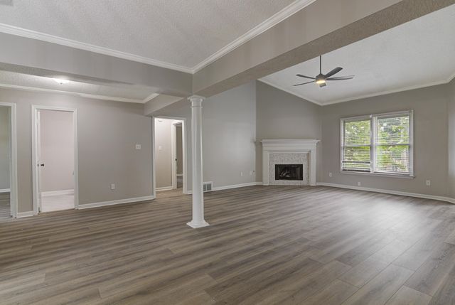 8952 VORLICH CV, Memphis, TN 38016