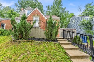 3528 Meadowbrook Boulevard, Cleveland Heights, OH 44118