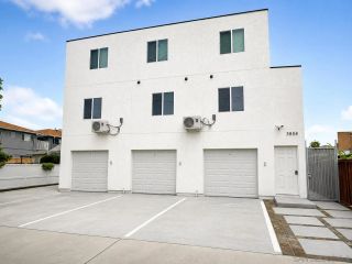 3858 41ST STREET, City Heights, CA 92105