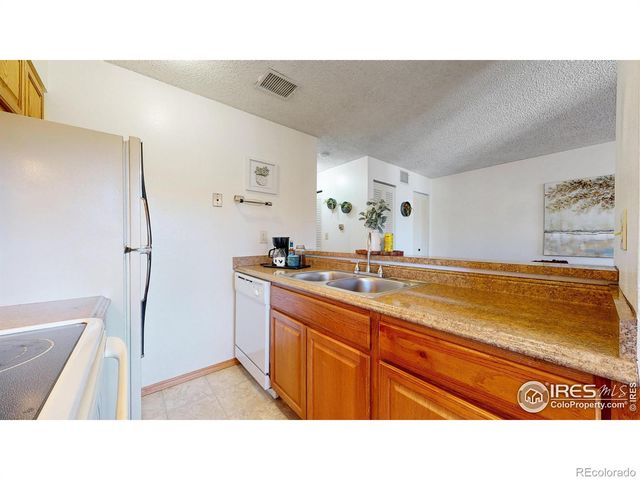 1705 Heatheridge Road G302, Fort Collins, CO 80526