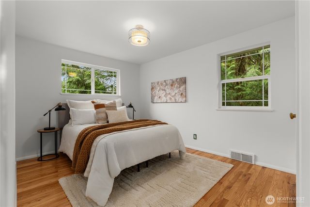 11007 Alton Avenue NE, Seattle, WA 98125