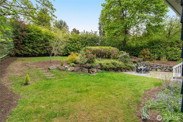 11007 Alton Avenue NE, Seattle, WA 98125