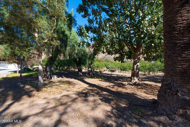 1057 La Loma Avenue, Somis, CA 93066