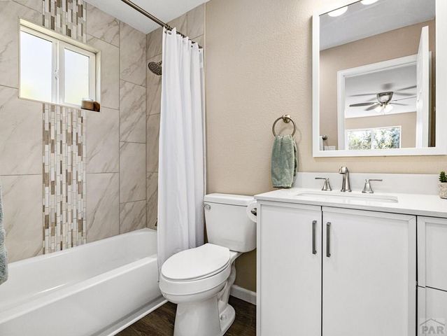 1814 Lark Bunting Lane, Pueblo, CO 81001