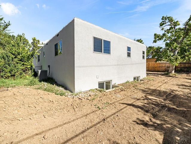 1814 Lark Bunting Lane, Pueblo, CO 81001