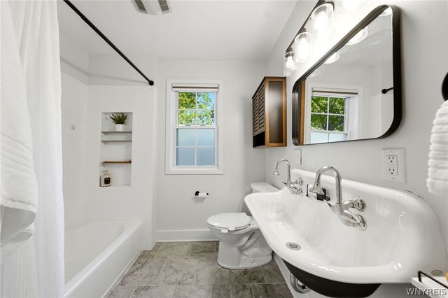 4316 Clinton Street, West Seneca, NY 14224
