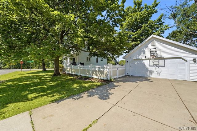 4316 Clinton Street, West Seneca, NY 14224