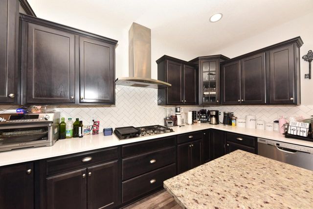 7355 N Cassie AVENUE, Milwaukee, WI 53224