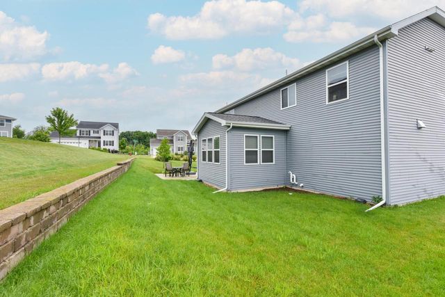 7355 N Cassie AVENUE, Milwaukee, WI 53224