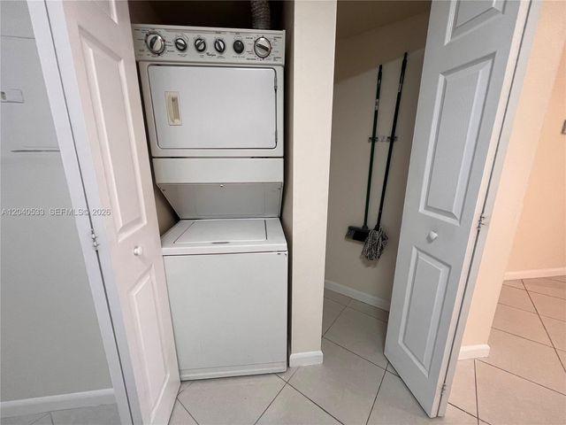 5661 Riverside Drive 101B7, Coral Springs, FL 33067