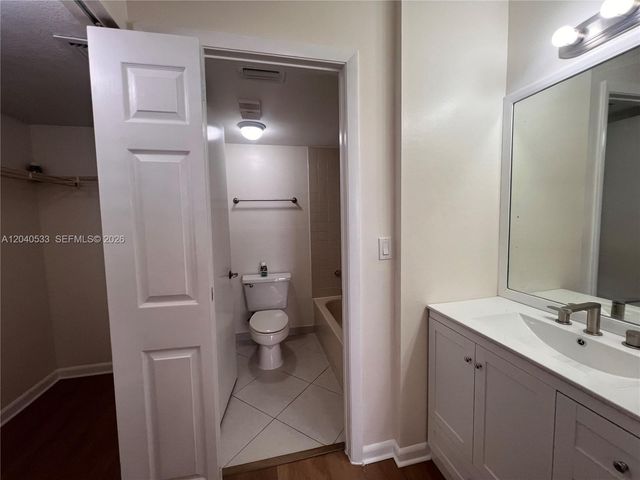 5661 Riverside Drive 101B7, Coral Springs, FL 33067