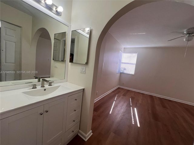 5661 Riverside Drive 101B7, Coral Springs, FL 33067