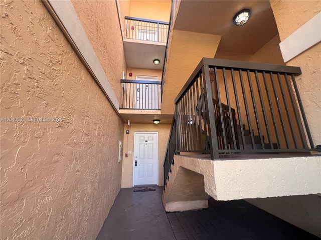 5661 Riverside Drive 101B7, Coral Springs, FL 33067